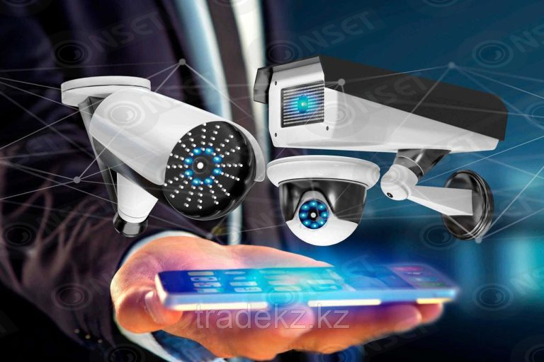 HiWatch DS-I203-L ip купольные видеокамеры